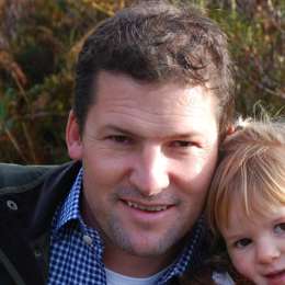 解锁新市场!梅州观赏鱼 “游” 进马来西亚